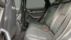 Jaguar F-Pace 2.0 D200 R-Dynamic HSE Black 5dr Auto AWD Diesel Estate